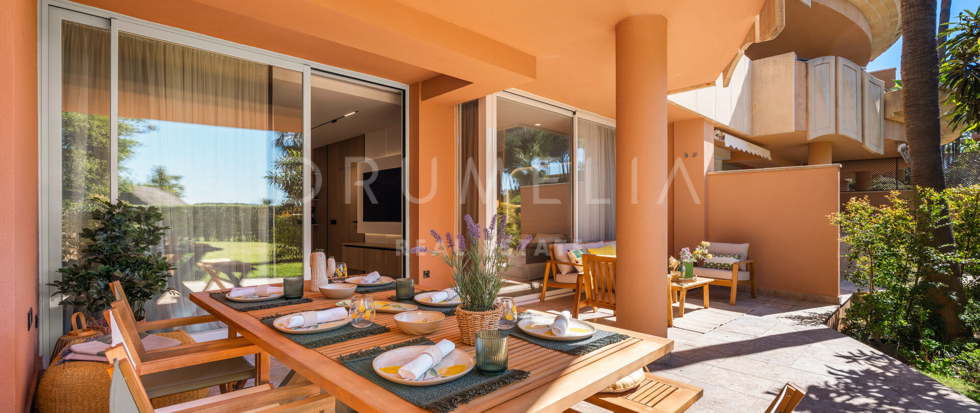 Ground Floor Apartment in Nueva Andalucía with Private Garden