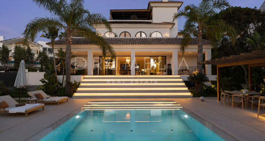 Renovated Family Villa in Gated Community, Nueva Andalucía