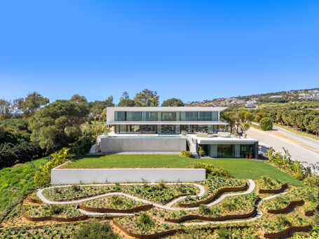 Aldebaran - Contemporary Luxury Villa with Panoramic Golf & Sea Views in La Reserva de Sotogrande