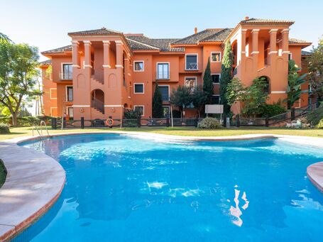 Appartement met zeezicht in Monte Halcones