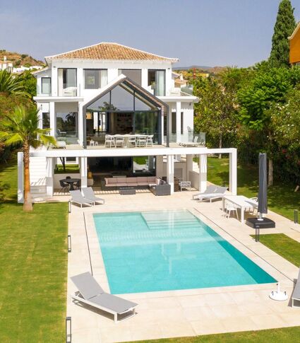 La Madrugada - Stilvolle moderne Luxusvilla, Front Line Los Naranjos Golf, Nueva Andalucía