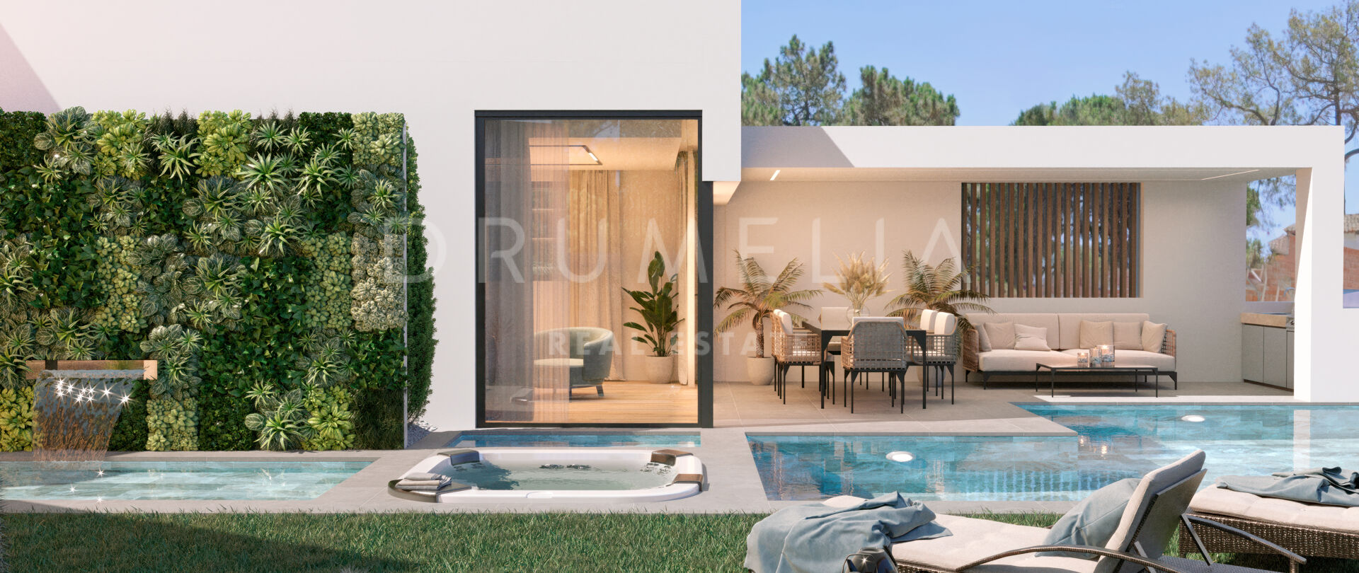 Beachside Villa in Marbesa, Marbella East