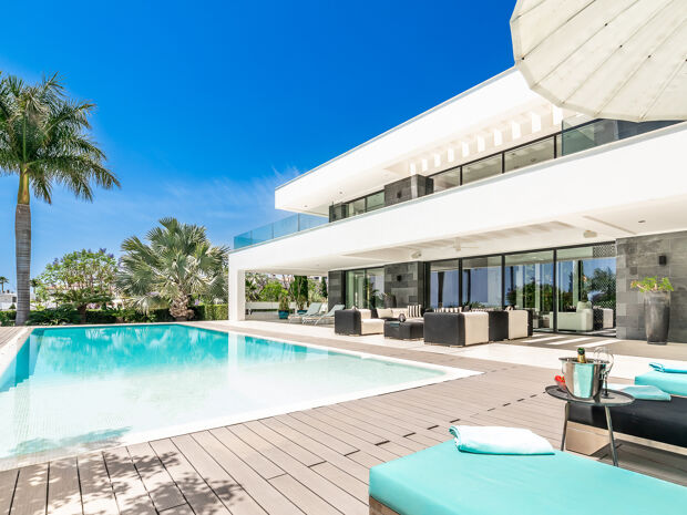 Villa de Luxe avec Vues sur la Mer et le Golf à Los Flamingos Golf, Benahavís