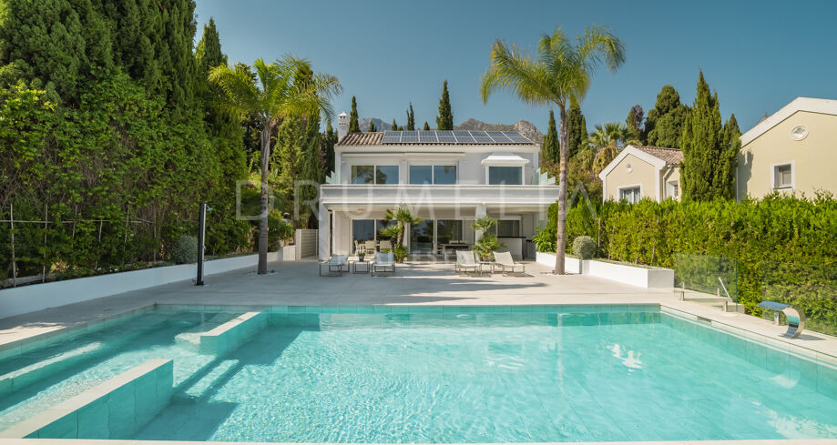 Beautiful renovated luxury modern villa with stunning sea view, Sierra Blanca,Marbella's Golden Mile