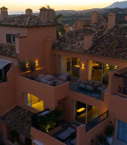 Penthouse Duplex Rénové à La Cerquilla, Nueva Andalucía avec Vues Panoramiques