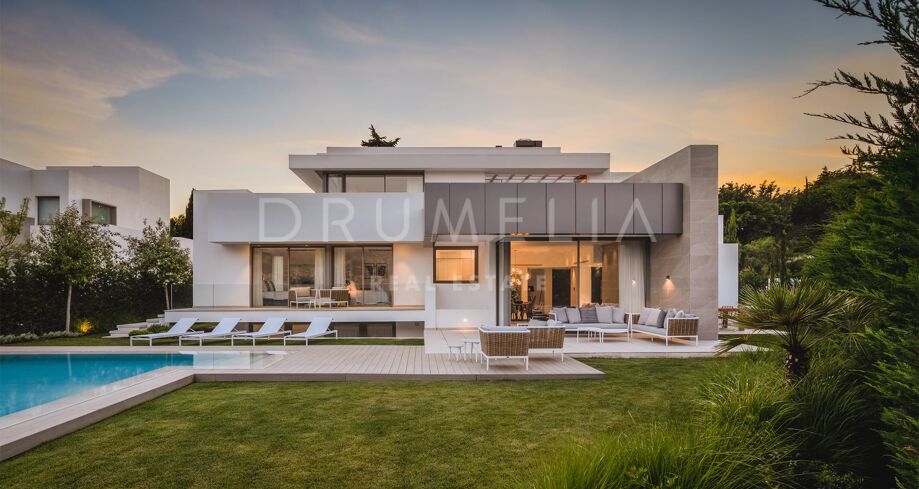 Nowoczesna willa w stylu współczesnym w El Paraíso