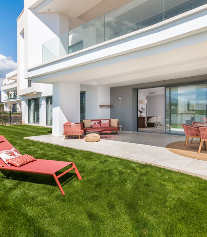 Luksusleilighet med 3 Soverom og Stor Privat Hage ved Santa Clara Golf