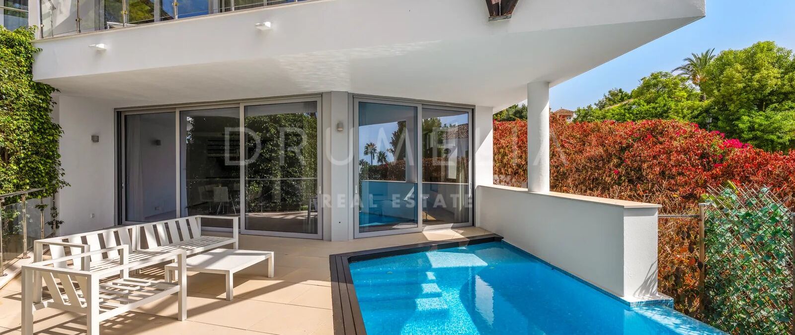 Modern Semi-Detached Luxurious House with Lovely Views, Sierra Blanca, Marbella Golden Mile