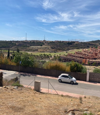 Plot with Project and Open Views in Estepona