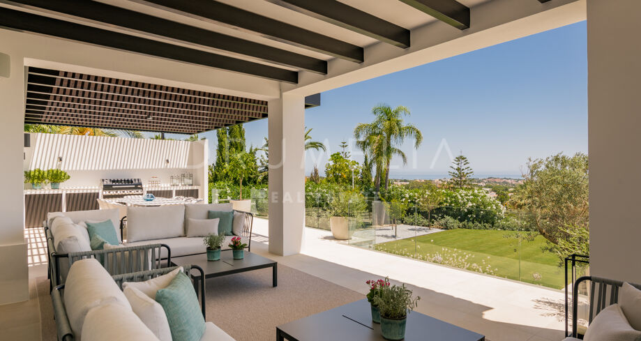 Impressionnante Grande Villa Moderne avec Vue sur la Mer à La Cerquilla