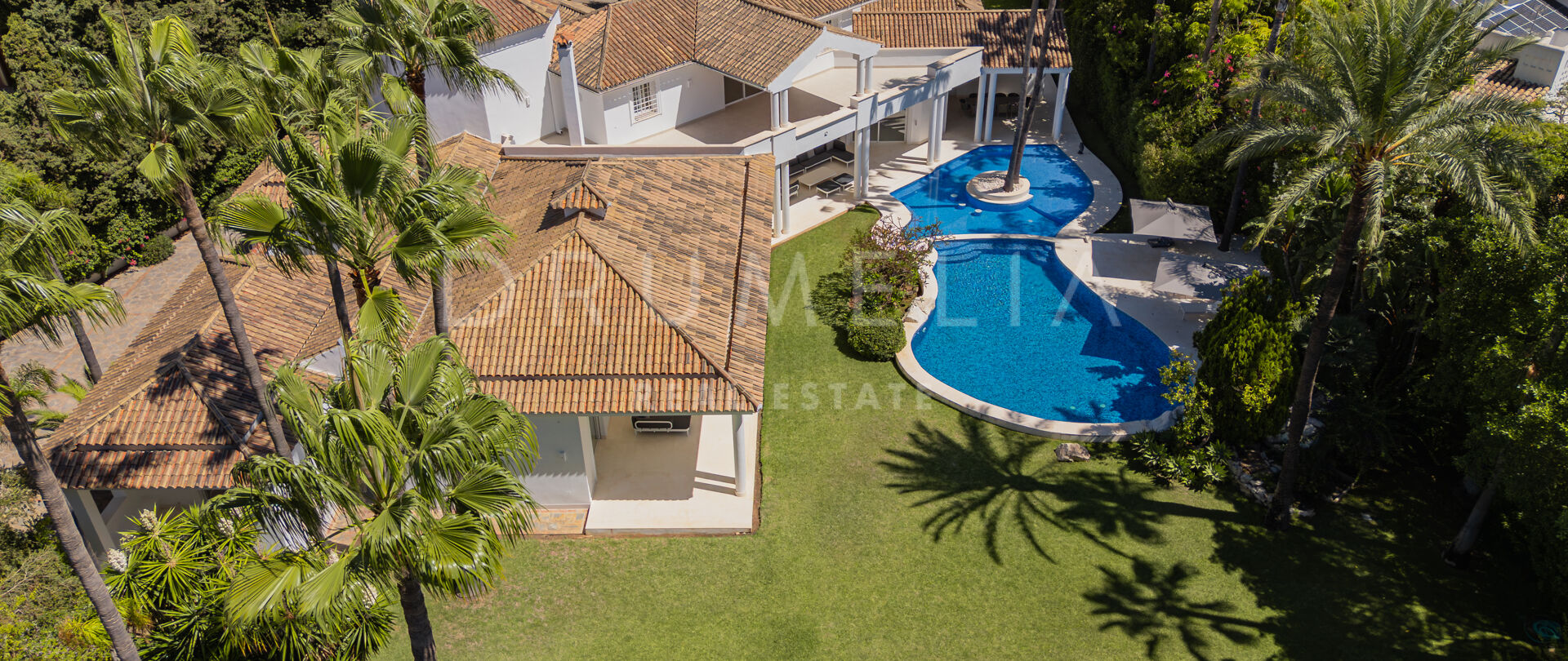 Вилла на продажу в Guadalmina Baja, San Pedro de Alcantara