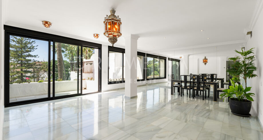 Duplex Penthouse Near Puerto Banus