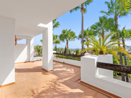 Apartamento en venta en Las Tortugas de Aloha, Nueva Andalucia