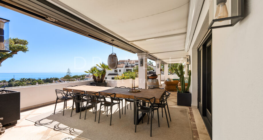 Dwupoziomowy Penthouse z Widokiem na Morze w Monte Paraiso, Marbella Golden Mile