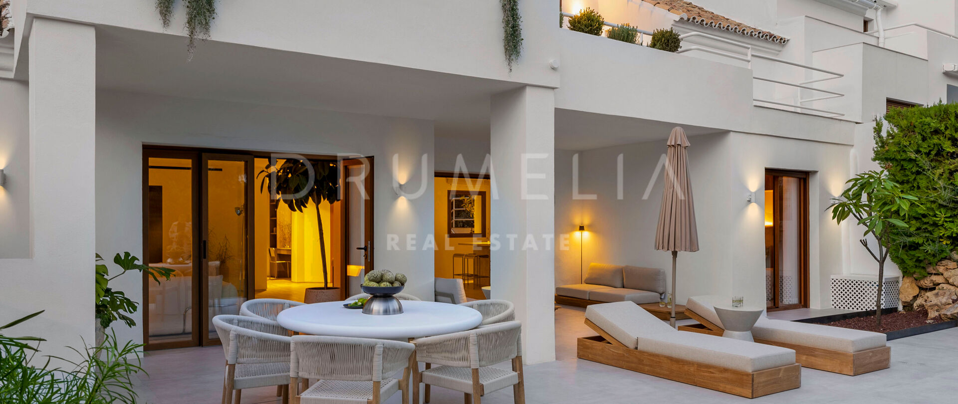 Duplex with garden and golf access in Nueva Andalucía