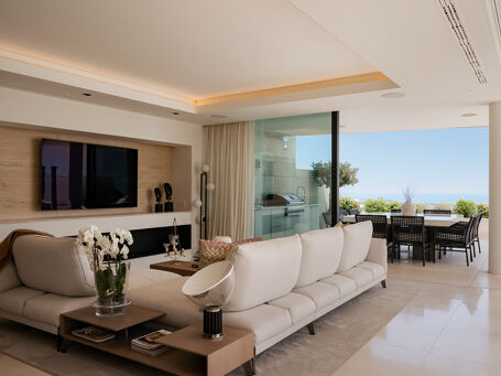 Apartment with sea and panoramic views in La Quinta