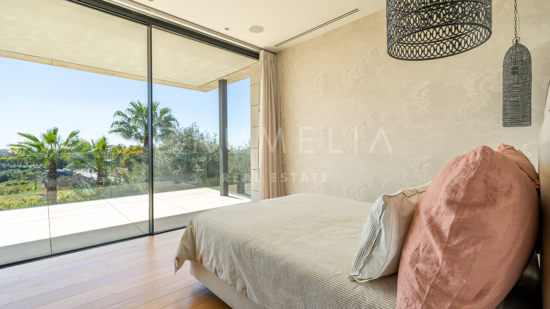 Outstanding New Contemporary Style Luxury House, Golden Mile, Marbella