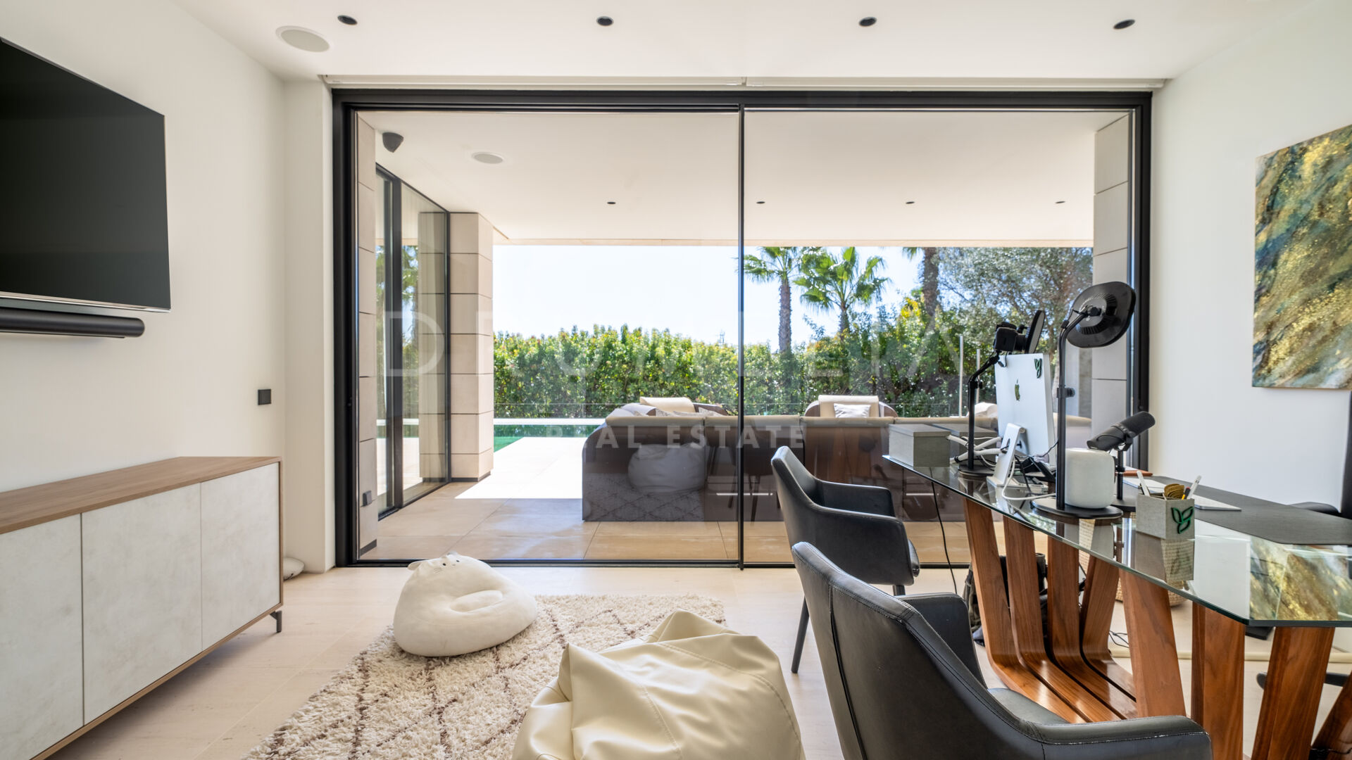 Outstanding New Contemporary Style Luxury House, Golden Mile, Marbella