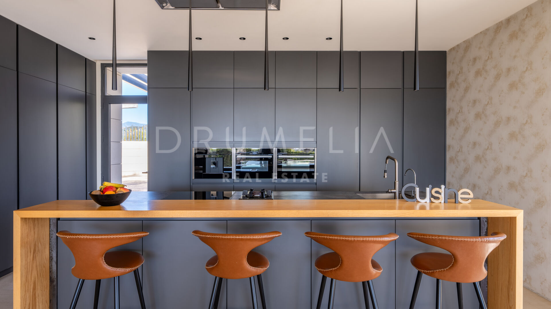 Outstanding New Contemporary Style Luxury House, Golden Mile, Marbella