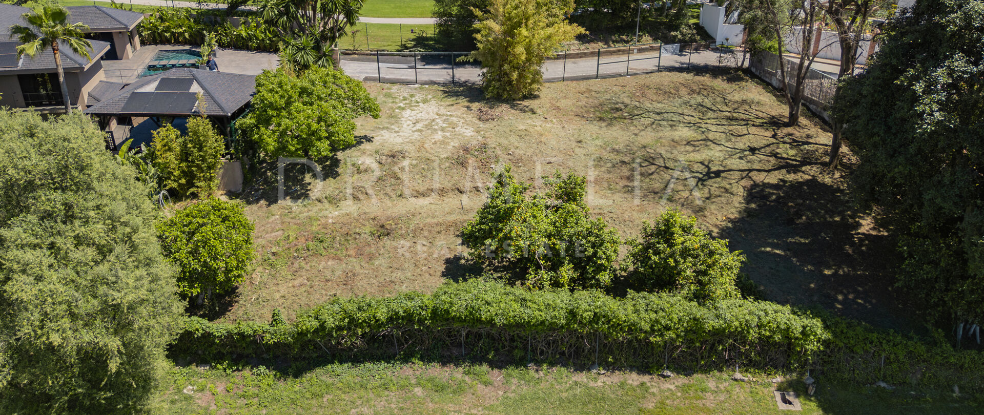 Guadalmina 23 - Residential plot with active building license and project included, frontline golf in Guadalmina Alta, San Pedro de Alcántara