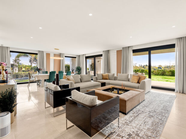 Luxueux duplex en rez-de-chaussée avec jardin privé à Hacienda de Valderrama, Sotogrande