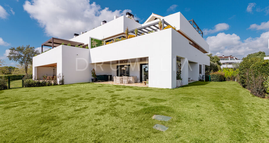 Luksusowy dwupoziomowy apartament na parterze z prywatnym ogrodem w Hacienda de Valderrama, Sotogrande