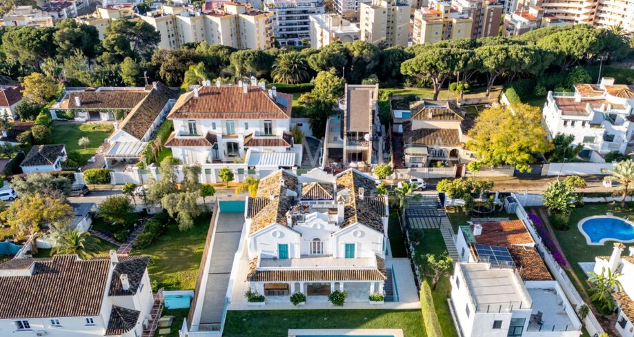 Luxusvilla in Huerta de Belón: Großzügigkeit, Privatsphäre und Licht im Herzen von Marbella