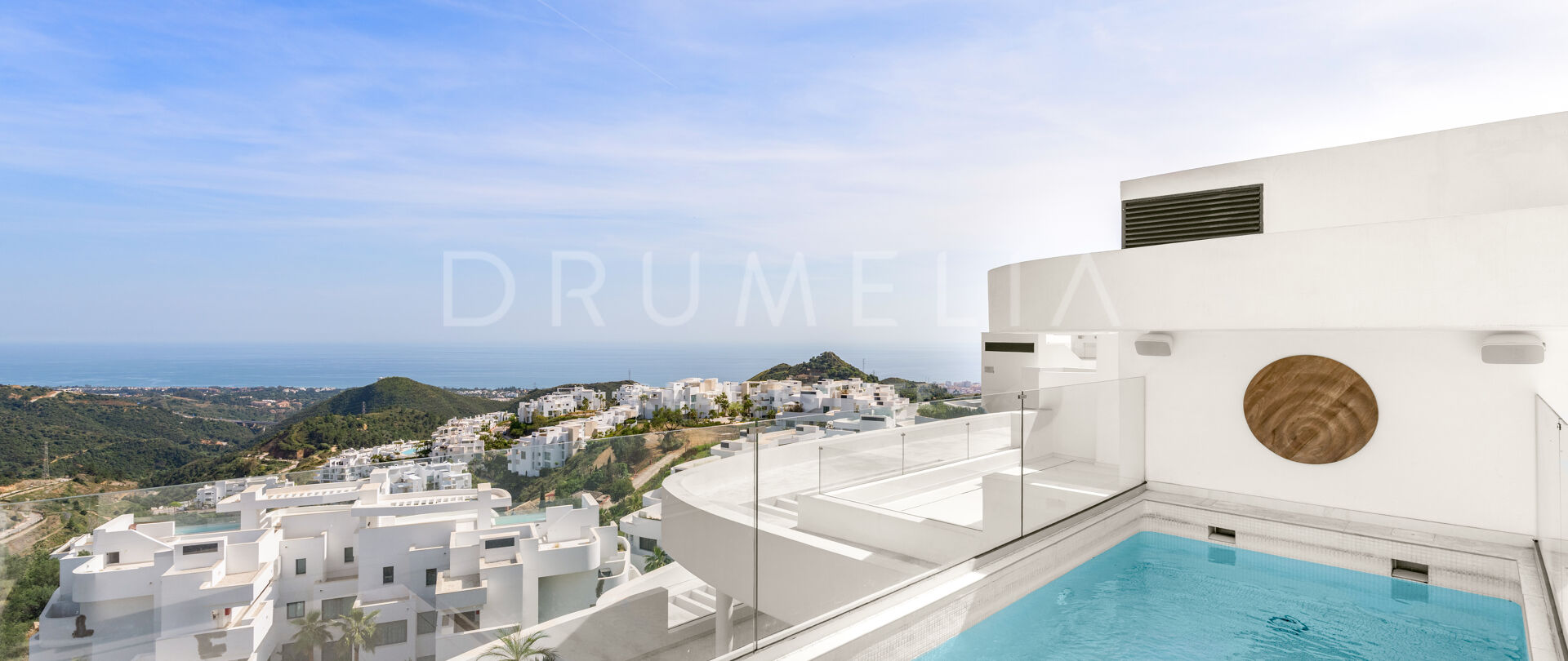Granados 421 - Modern Apartment with Sea and Mountain Views in Los Granados, Palo Alto (Ojen)