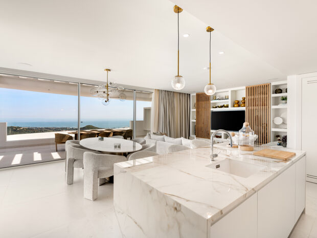 Granados 421 - Modern Apartment with Sea and Mountain Views in Los Granados, Palo Alto
