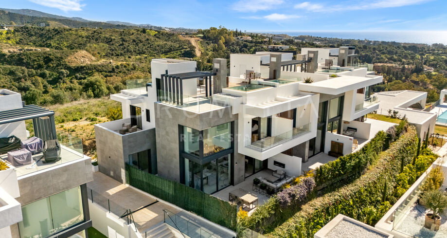 Moderne Villa in Río Real mit Meerblick und privatem Pool