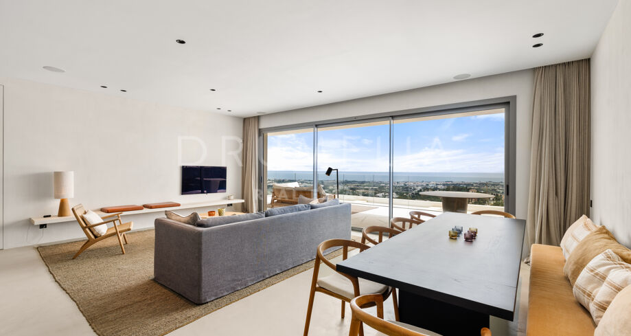 3-bedroom apartment with terrace in Byu Hills, Benahavís