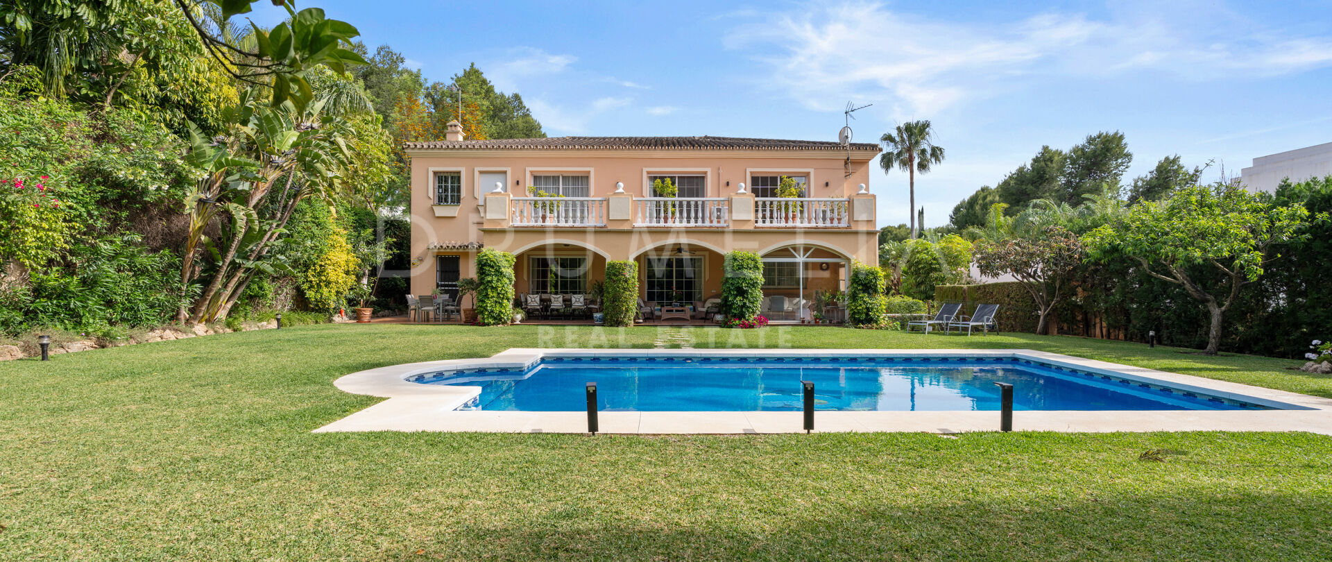 Charming 5-Bedroom Andalusian Villa with Private Pool in Atalaya Río Verde, Marbella