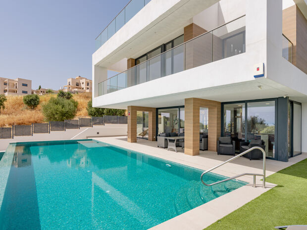 Nowo Wybudowana Willa z Basenem w Valle Romano, Estepona