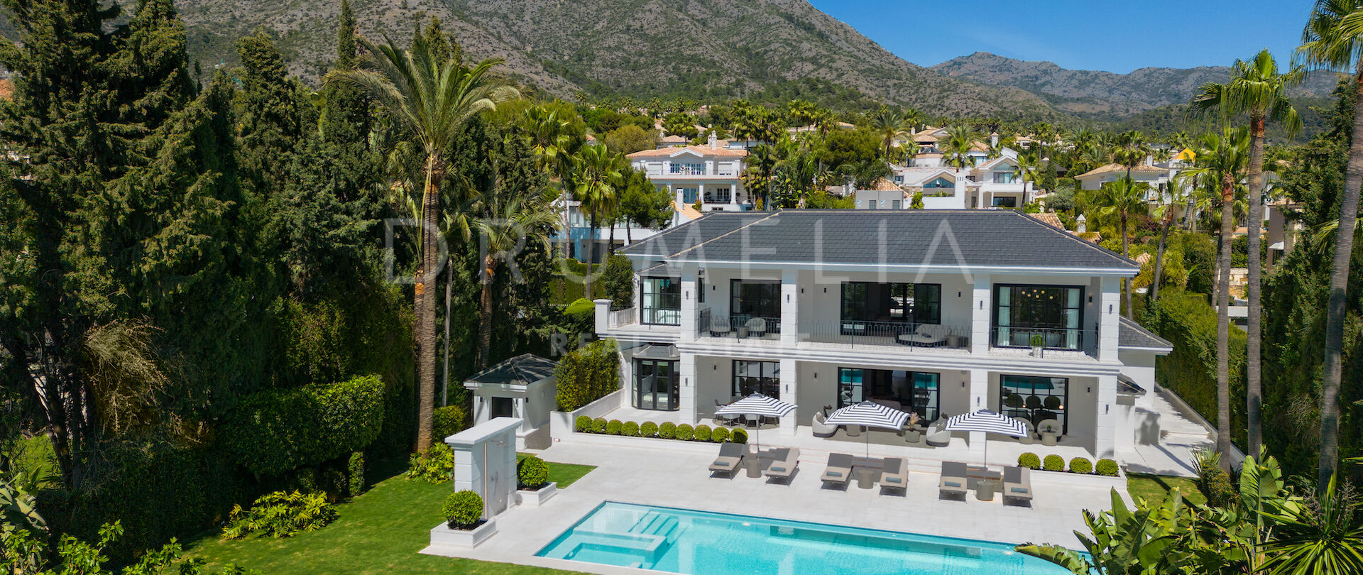 Villa Marusha - Modern Andalusian Villa in Sierra Blanca with La Concha and Sea views