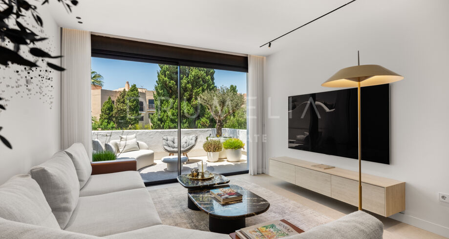 Élégant appartement méditerranéen avec vastes terrasses au sein d’une résidence recherchée