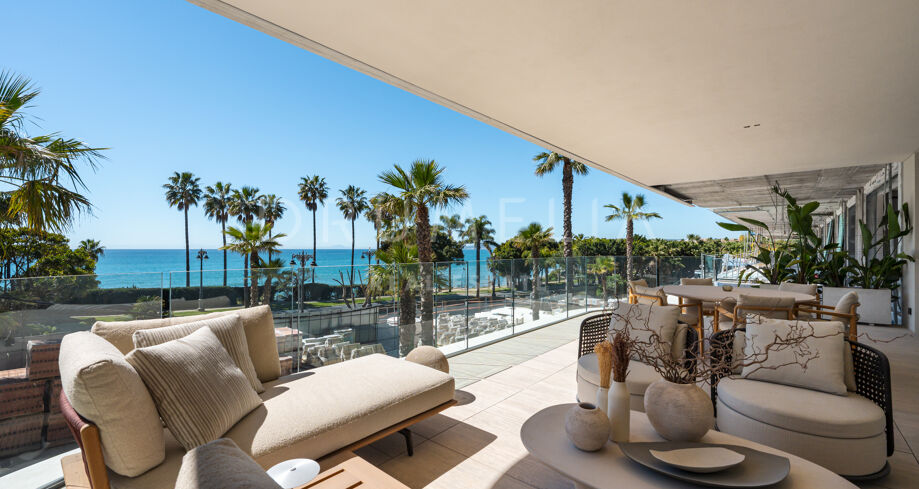 Außergewöhnlicher Neubau – Strand-Duplex-Penthouse in den Tyrian Residences