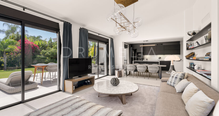 Villa in Los Llanos de Nagüeles, near Sierra Blanca, Marbella