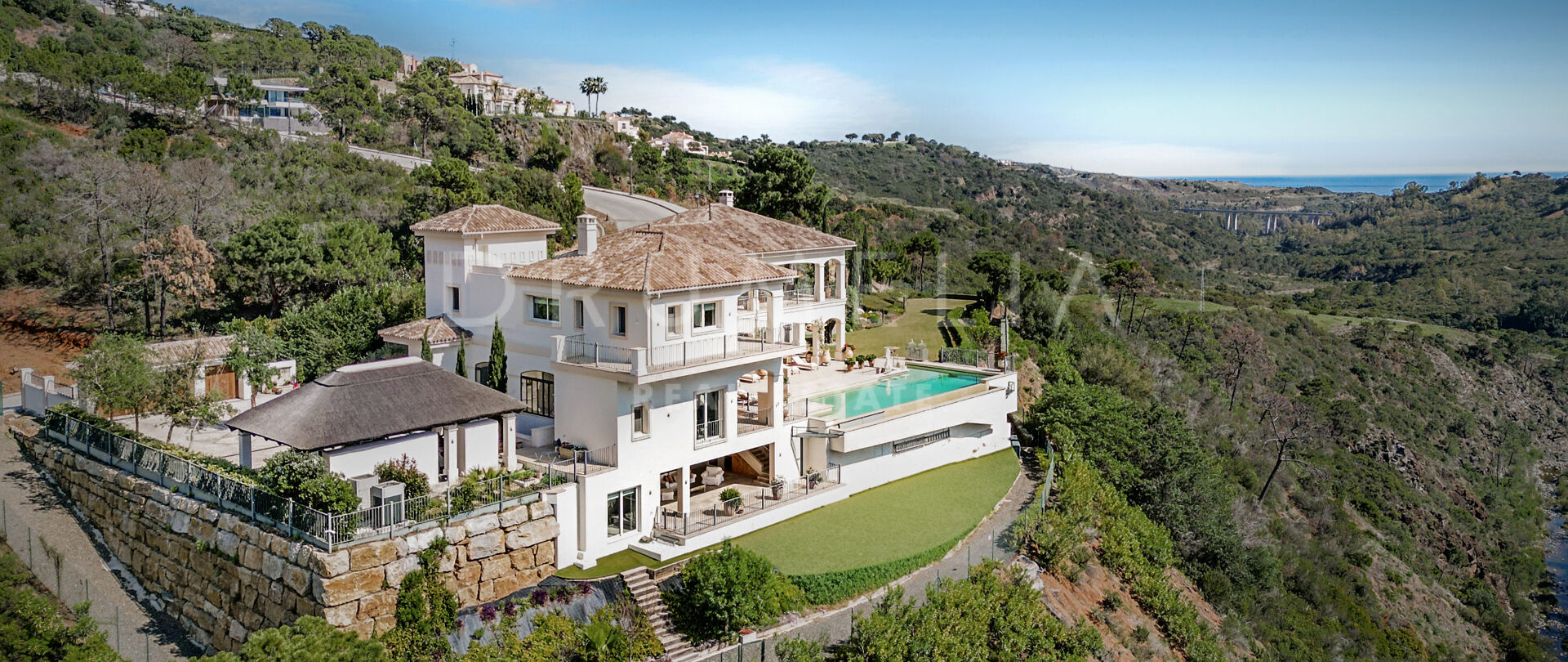 Architectural Masterpiece Surrounded by Nature in Monte Mayor, Benahavís
