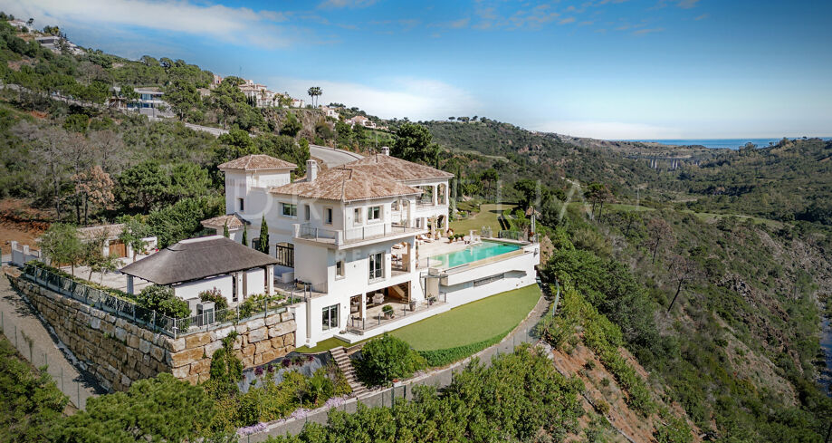 Architectural Masterpiece Surrounded by Nature in Monte Mayor, Benahavís