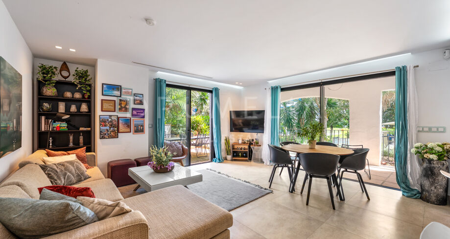 Stunning recently renovated ground-floor apartment in Jardines del Puerto, Puerto Banús