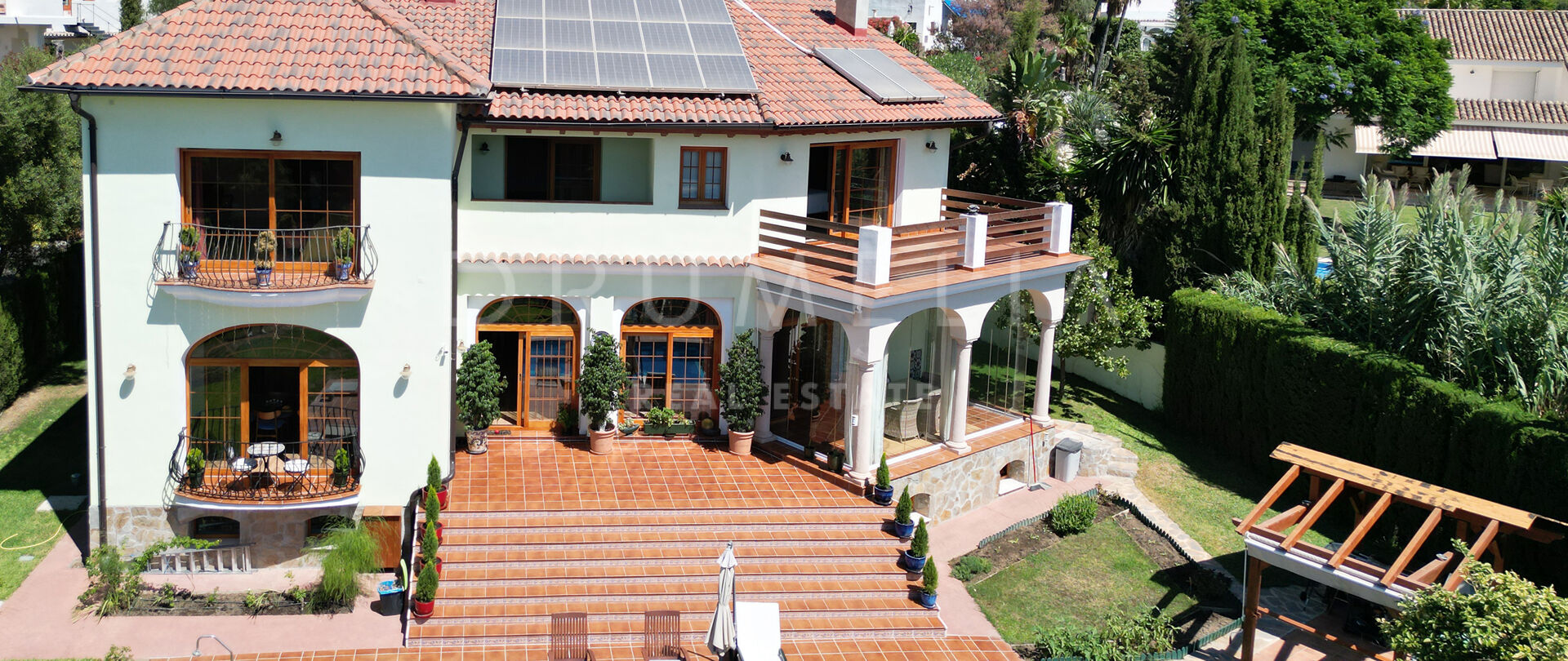 Villa med 6 sovrum och pool i El Rosario, Marbella Öst