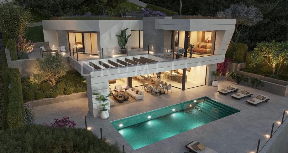 Exclusive Contemporary Villa with Sea Views and Maximum Comfort in Málaga