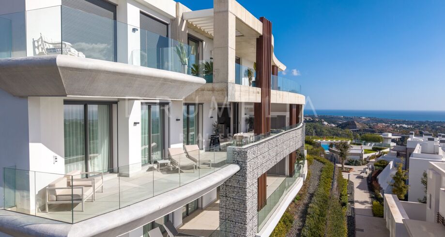 Apartamento en Real de La Quinta con vistas panorámicas