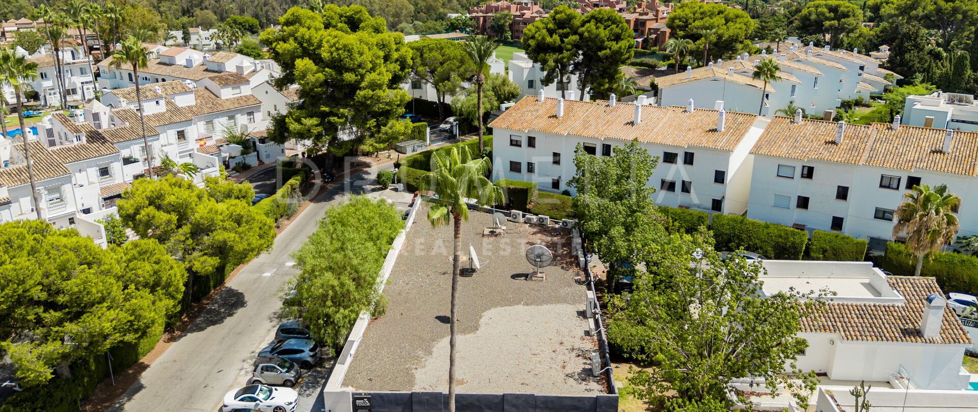 Коммерческое помещение с инвестиционным потенциалом в Jardines de Atalaya, Эстепона