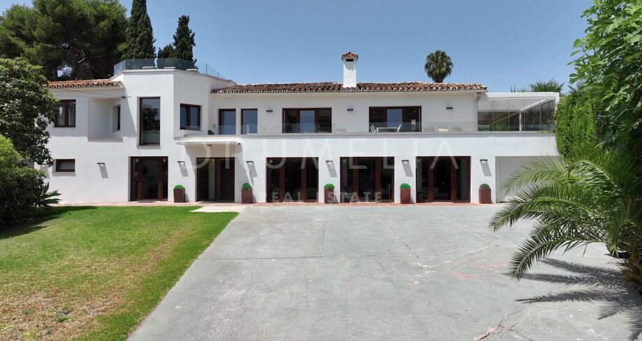 Villa met hotellicentie in San Pedro Playa, San Pedro de Alcántara — Investeringskans