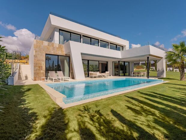 Villa zu verkaufen in Valle Romano, Estepona Westen