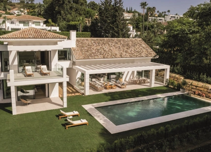 14 Exclusive Plots in Finca Cortesin for Signature Villas