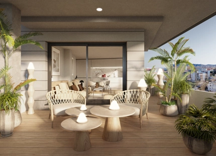 Exclusivity and Comfort Just Steps from the Sea in Estepona