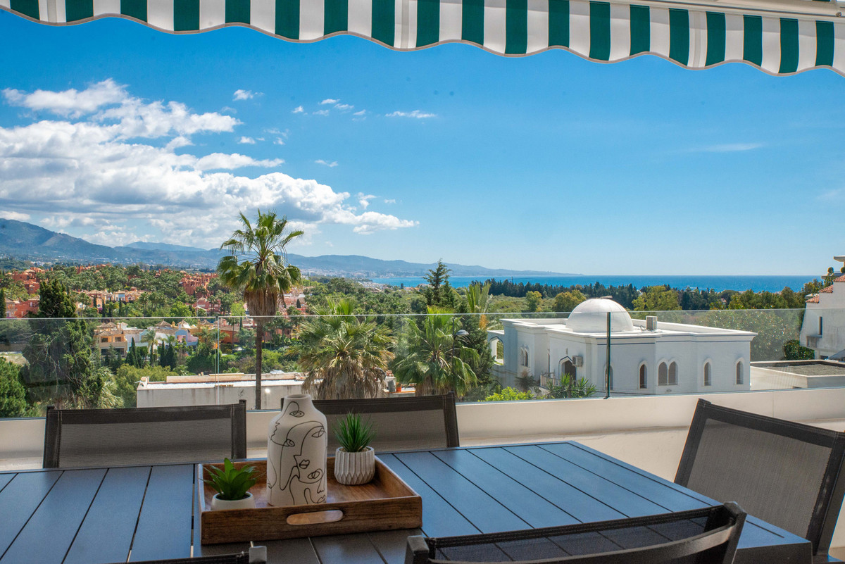 Apartment for short term rent in Nueva Andalucia, Marbella