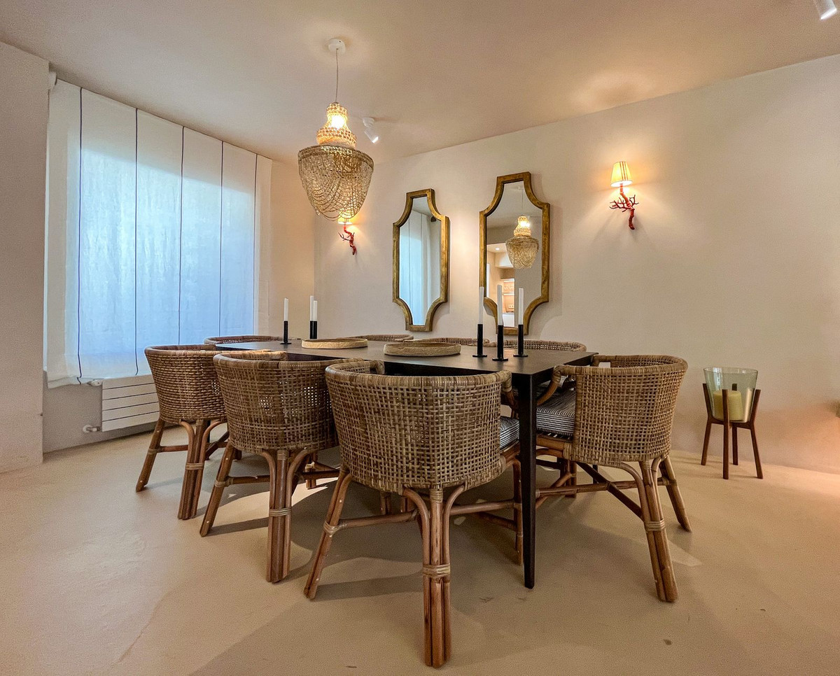 Town House for rent in Marbella